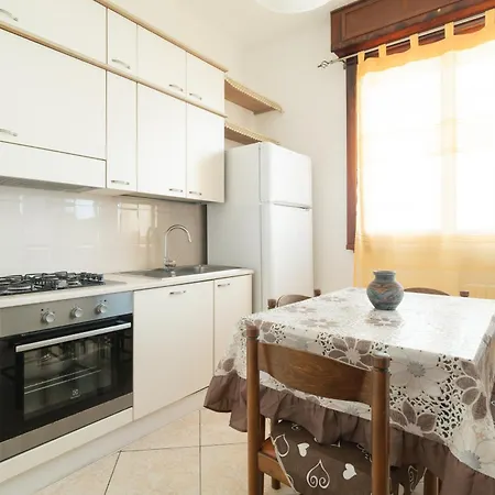 Brezza Di アパート ガリポリ