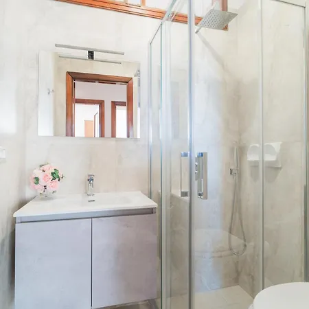 Brezza Di アパート ガリポリ